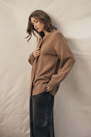 anchor cardi / toffee marle