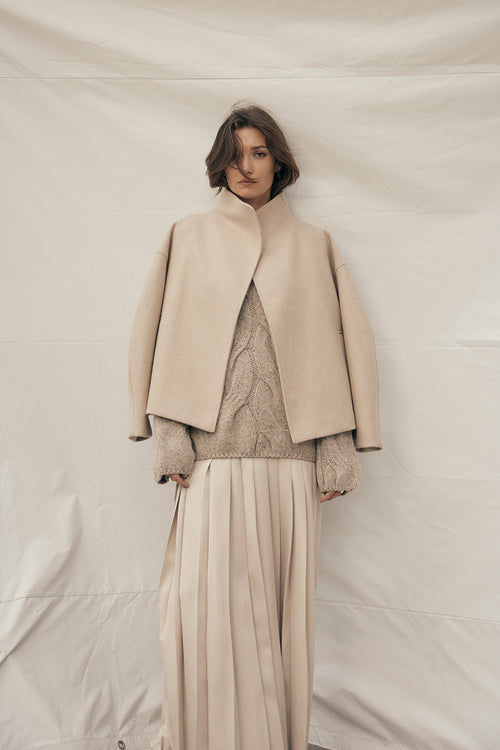 funnel crop coat / sand mist marle