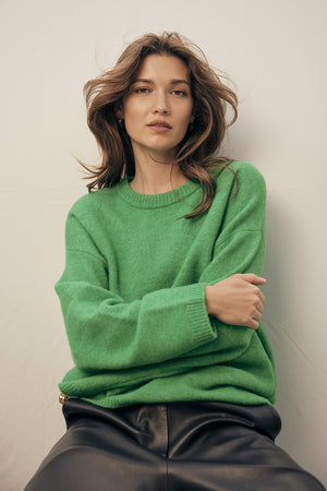 server sweater / bright green
