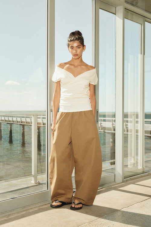 object tee / buttercream