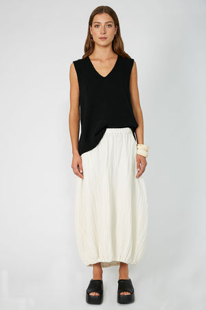 beyond skirt / calico cream crinkle