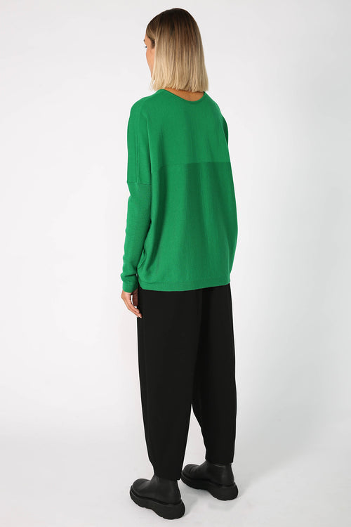 step sweater / bright green
