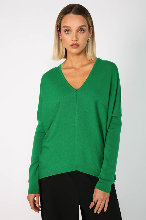 step sweater / bright green