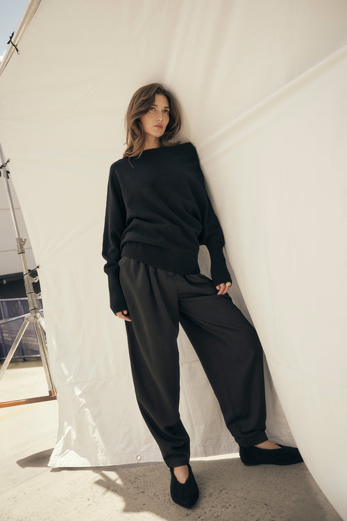 renounce sweater / black