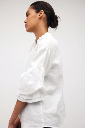 ruffed shirt / white linen