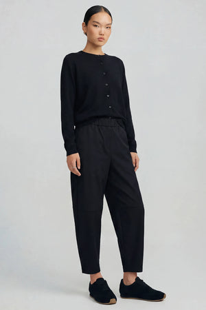 ahead pant / black