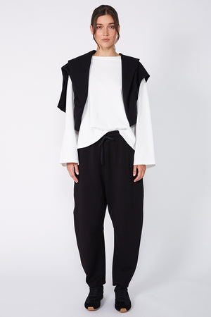 alloy track pant / black