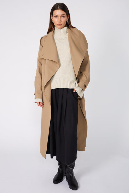 allotted pant / black