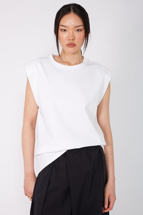 apply tank / white