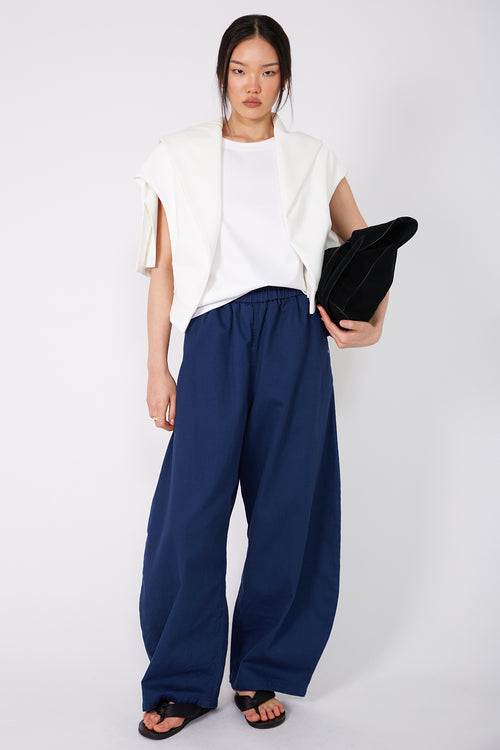 apply tank / white