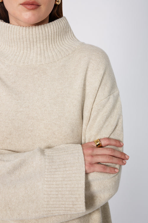 arched polo sweater / sandstone