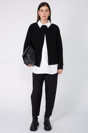 ark cardi / black