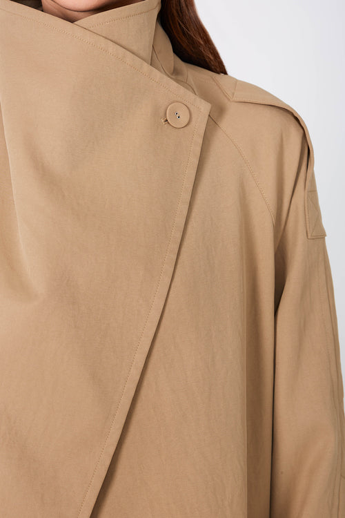 assign trench coat / camel