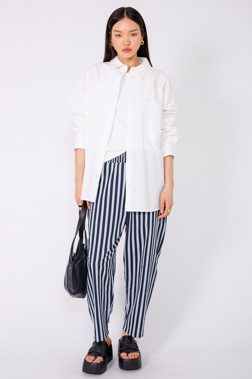 assume pant / navy|blue stripe