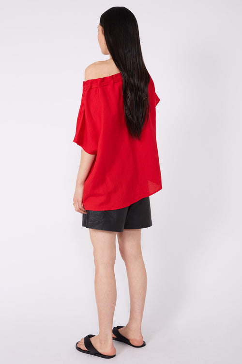 avid short sleeve top / red