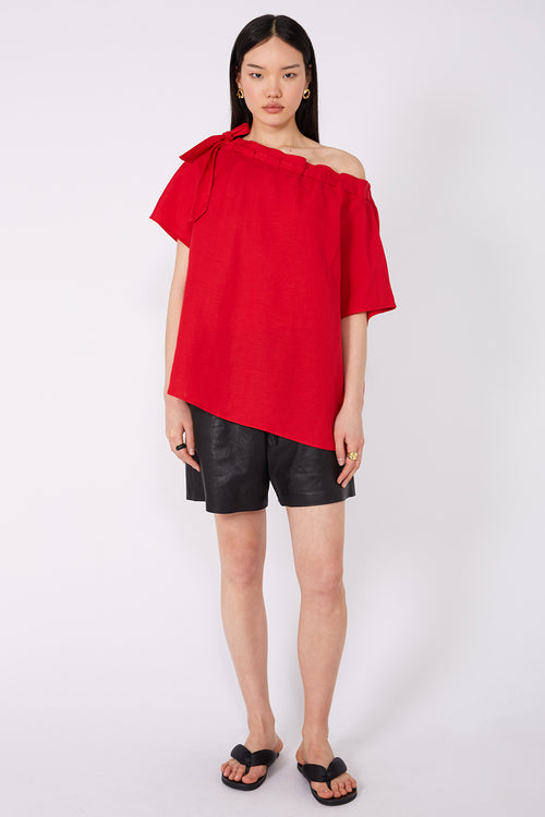 avid short sleeve top / red
