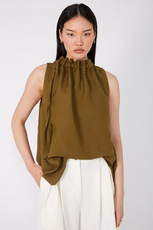 avid tank / caper olive