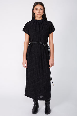 avid tee midi dress / black flocked lace