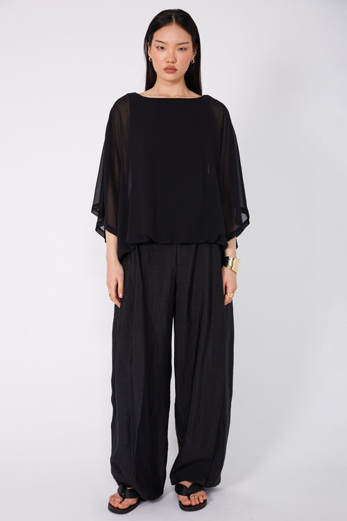 billow cape top / black