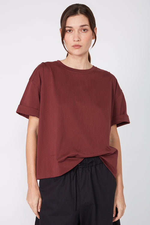 boxed tee / dark sangria