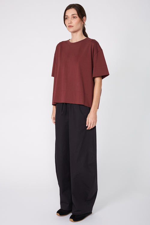 boxed tee / dark sangria