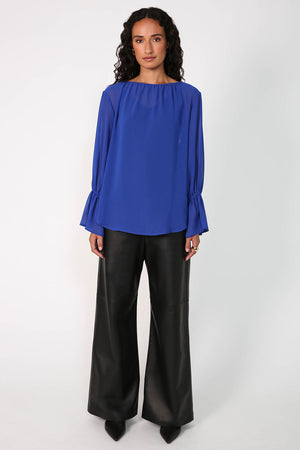 brilliance top / capri blue