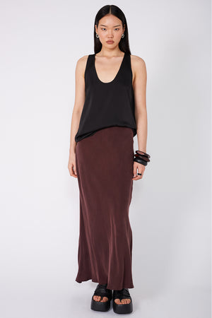 column bias maxi skirt / sangria