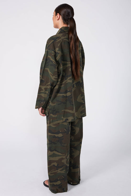 conceal shacket / khaki camo denim