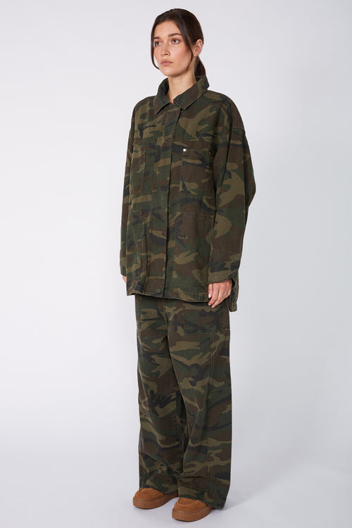 conceal shacket / khaki camo denim