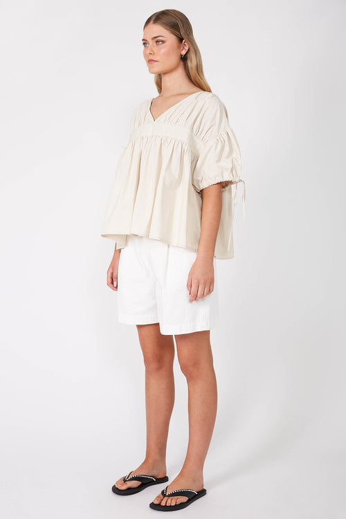 province short sleeve top / sand