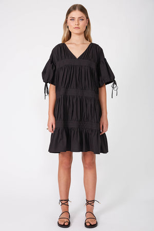 province dress / black