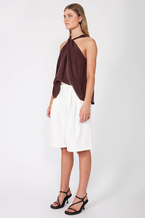 allot short / ivory cream