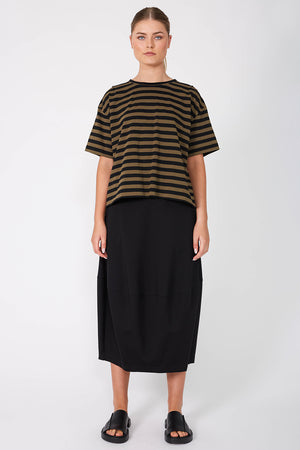boxed tee / black|khaki wide stripe