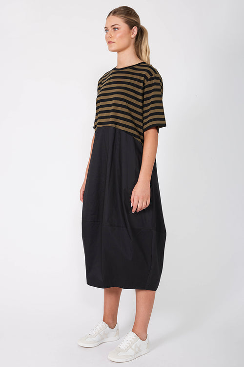headspin dress / black|khaki wide stripe