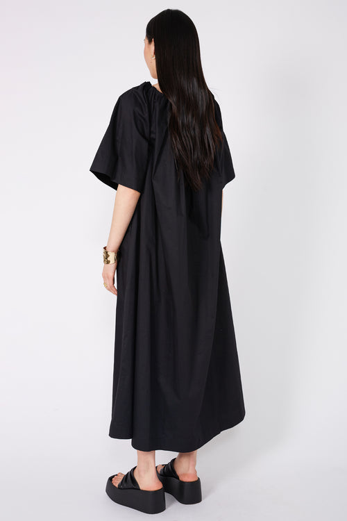 entreat midi dress / black