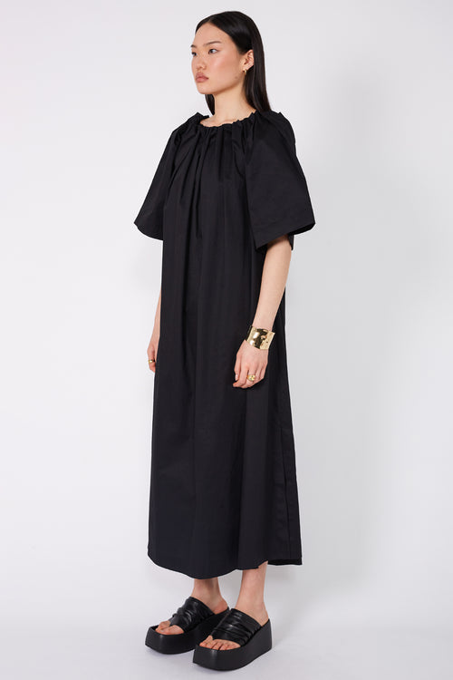 entreat midi dress / black
