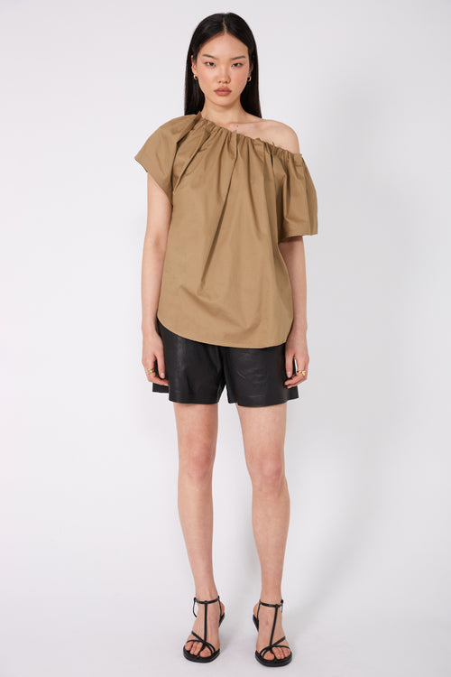 entreat short sleeve top / camel