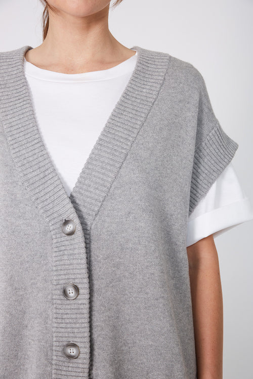 expect button vest / grey marle