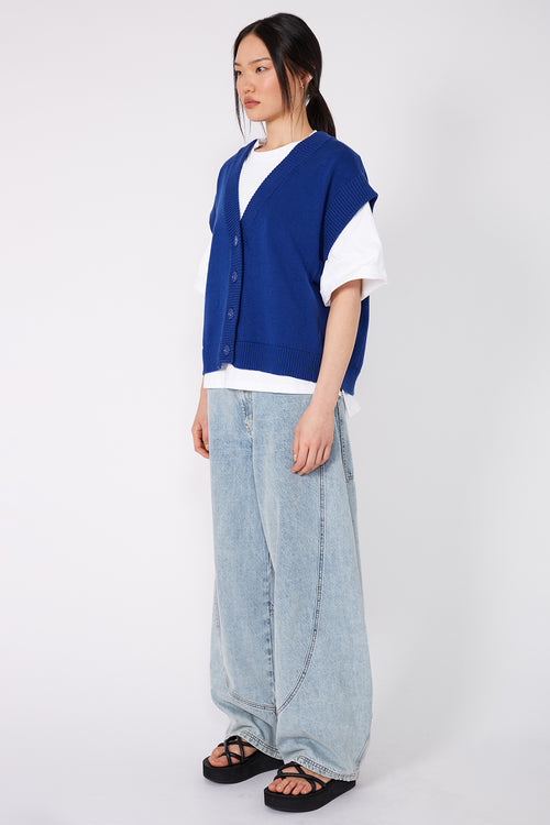 expect cropped button vest / Biro blue