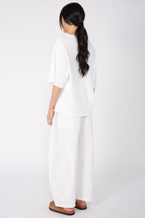 fielded tee / white