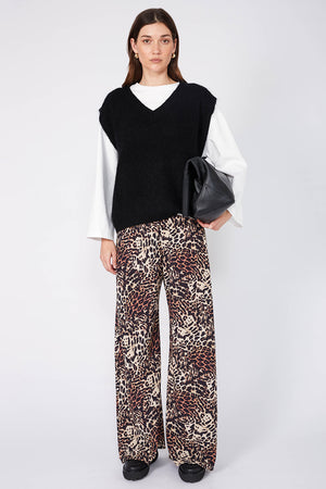 frame bias pant / ochre| black| cream cheetah print
