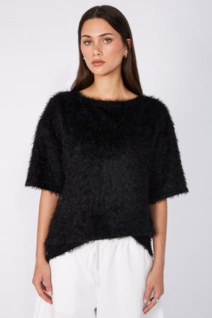 fringy tee / black