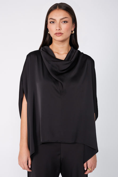 funnelled cape / black