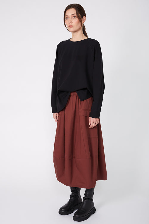global skirt / dark sangria