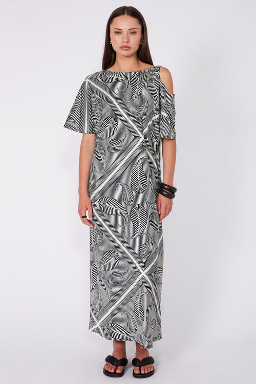 informed dress / ivory|black