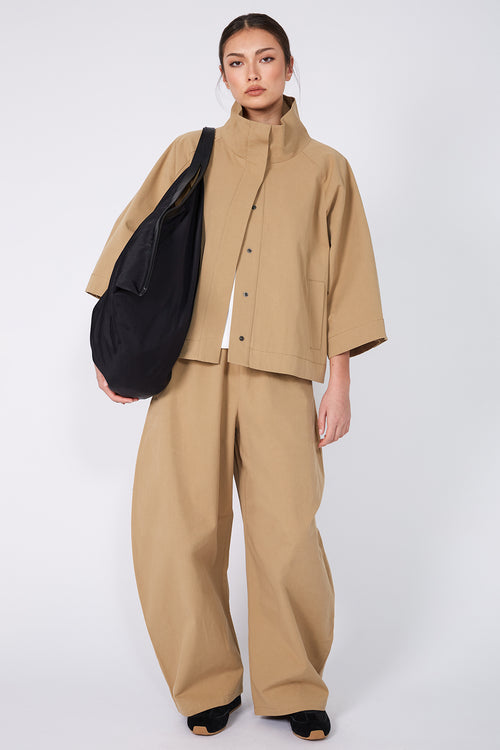 intent jacket / camel