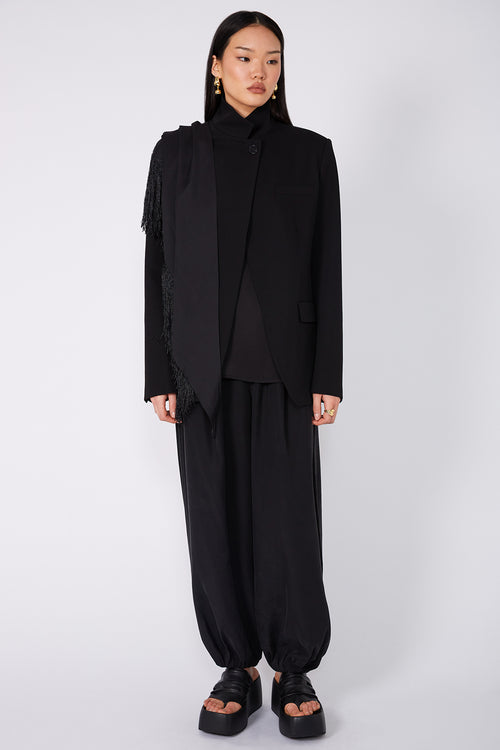 level blazer / black