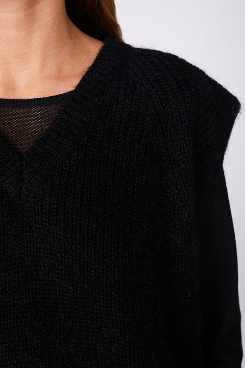 lineate vest / black