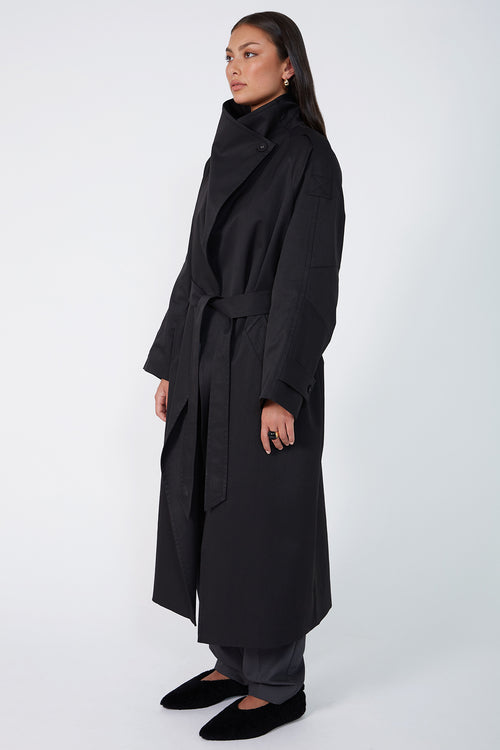 assign trench coat / black