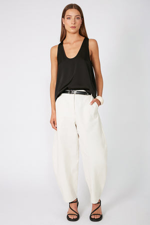 encased pant / bone